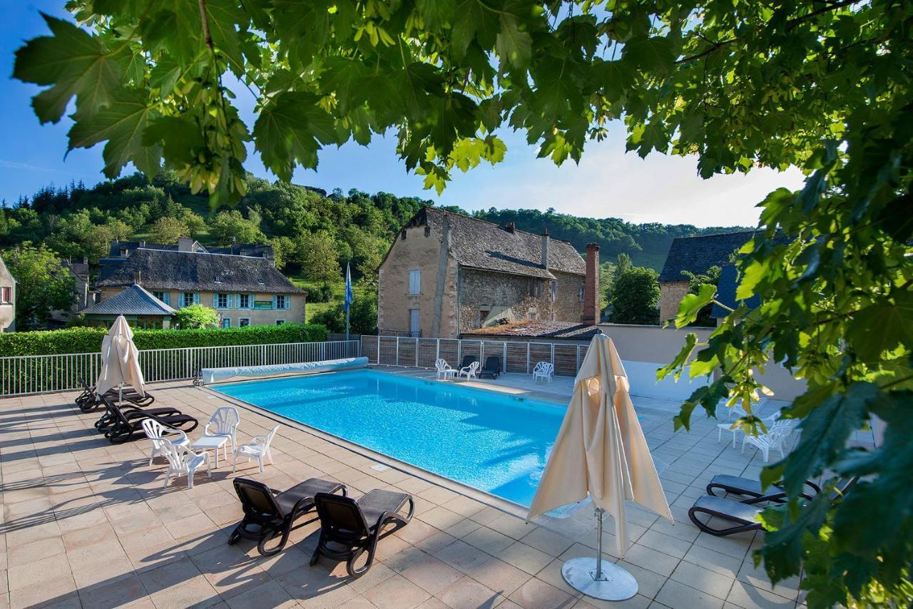 L'Hotel Des Bains - Salles-La-Source Eksteriør bilde